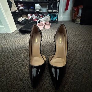 Never Wrong Pumps - Black